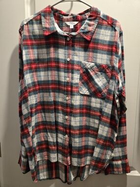 Time and Tru Women's Plaid Button-Down Shirt - Red, White, Blue